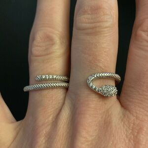 Elegant Silver Wrap Ring with Crystal Accents, Snake Design